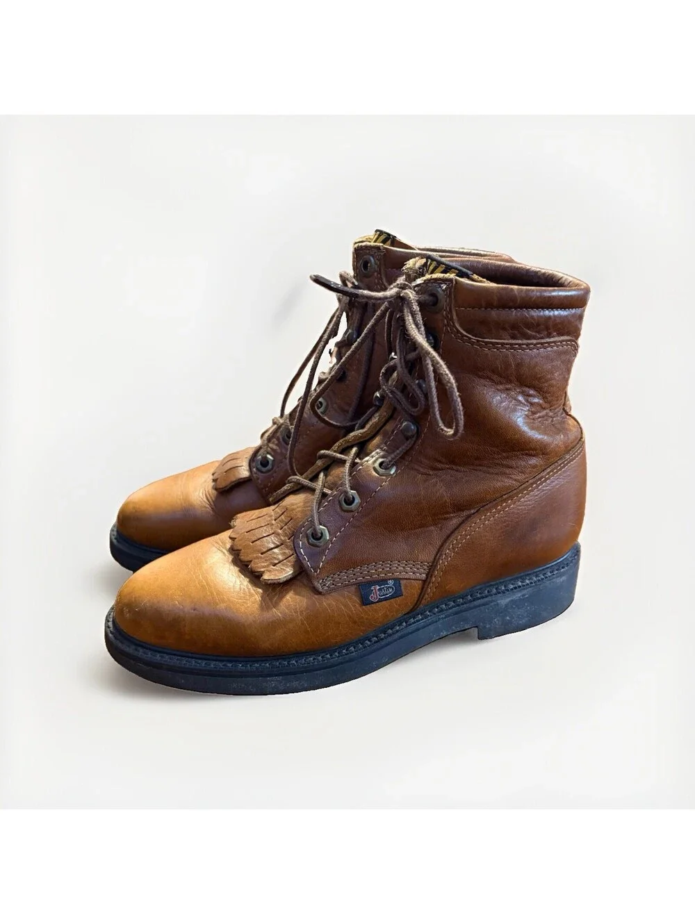 Justin L0770 vintage-style lace-up work boot Men's Size 8 C